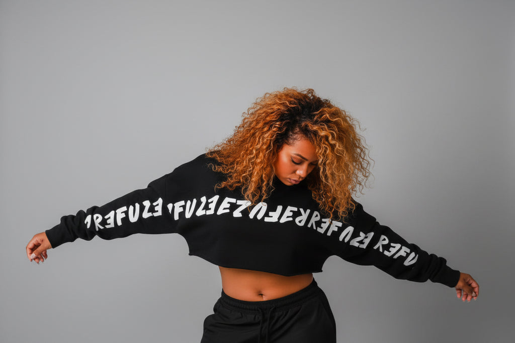 Black & White Cropped belly tee